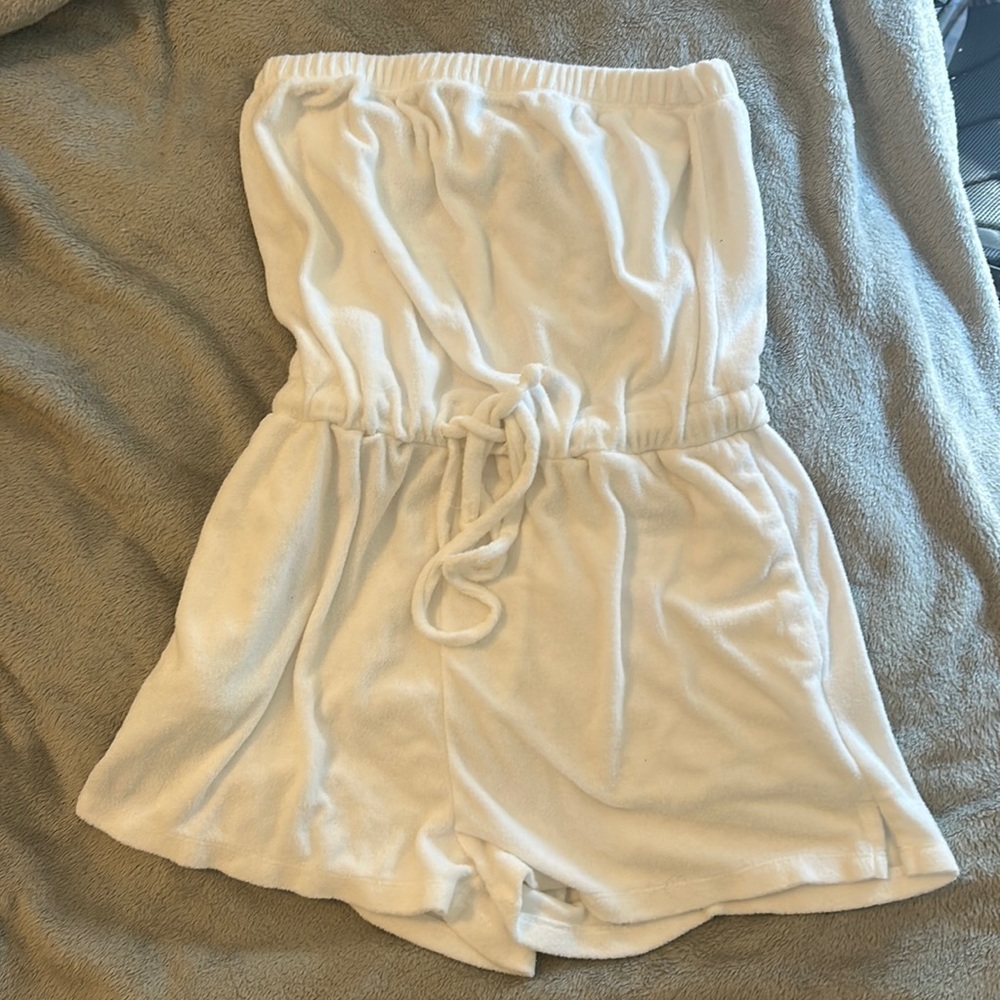 Forever 21 White Terry Cloth Strapless Romper, Size Large